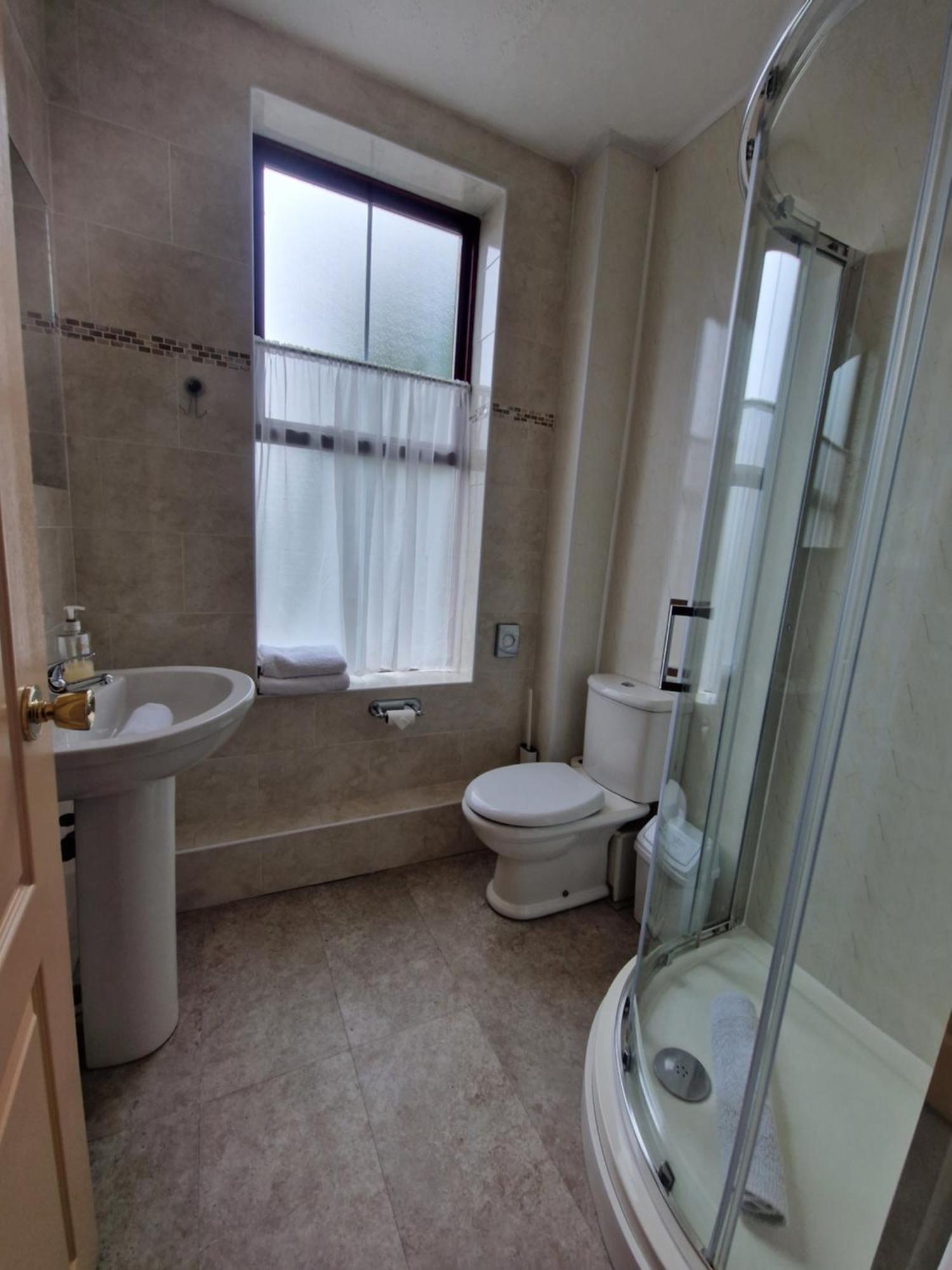 צ'סטר Glen Garth Guest House מראה חיצוני תמונה